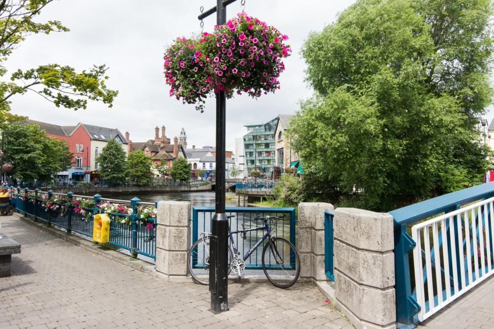 Milligan Court Apartments Sligo Eksteriør bilde